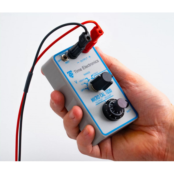 1030 MicroCal Voltage and Current Source