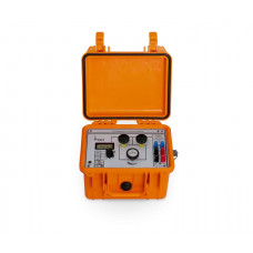 7016 Regulated Low Pressure Calibrator